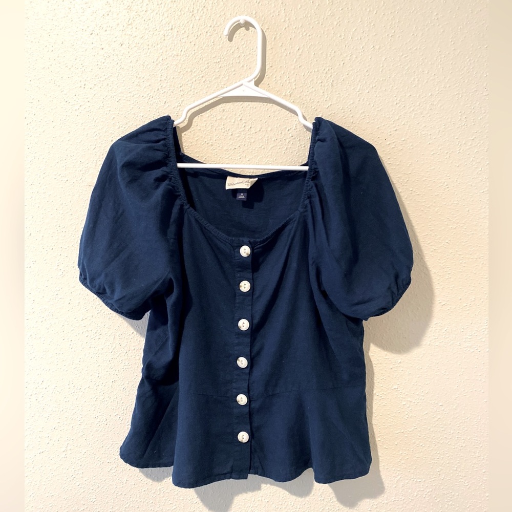 Puffed Sleeve Blouse with Flared Waist and Buttons